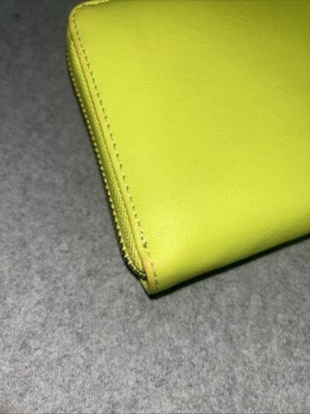 BETSEY JOHNSON WRISTLET WRIST BAG CLUTCH WALLET PURSE XOZIPP YELLOW/GREEN - Picture 9 of 11